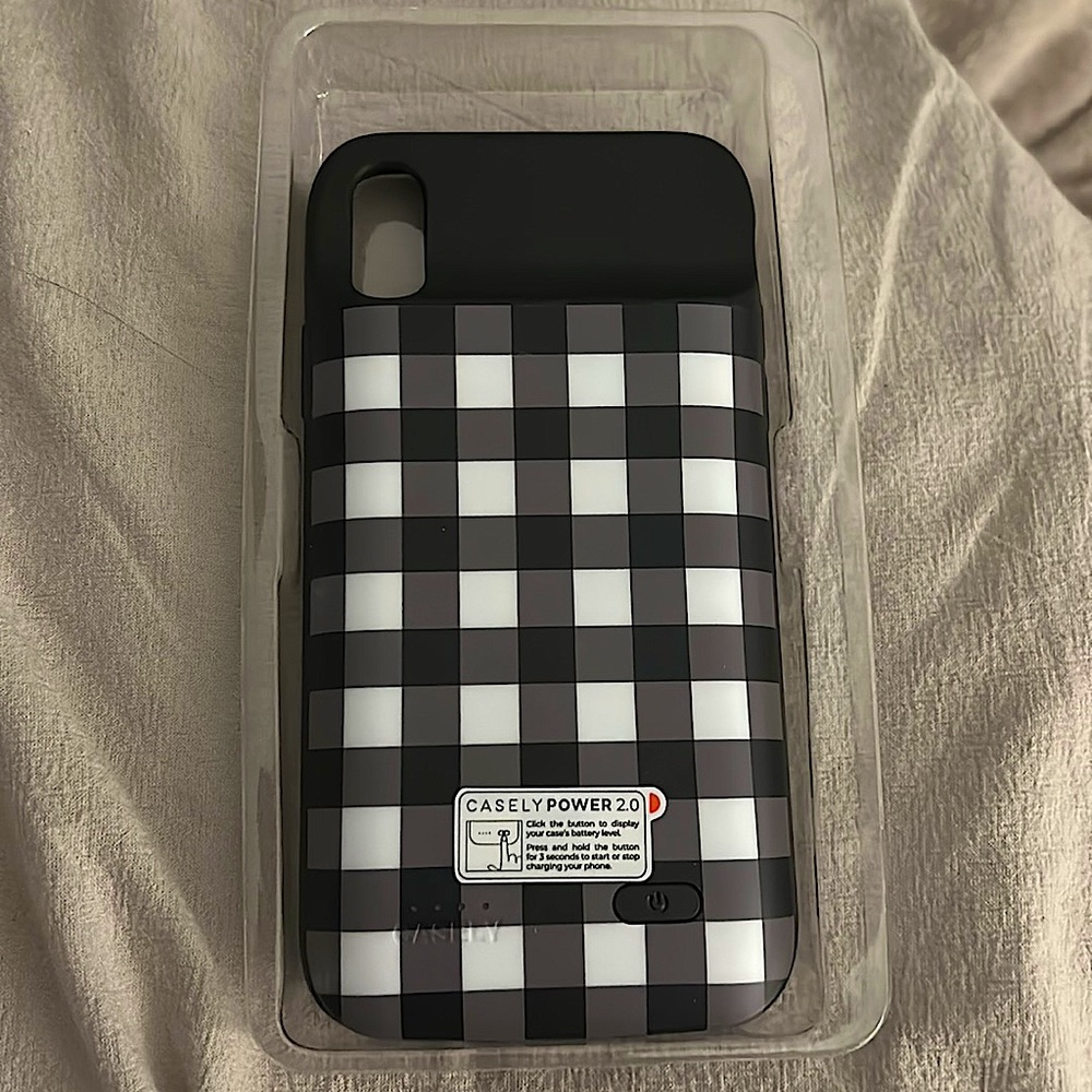 iPhone XR power/charge phone case